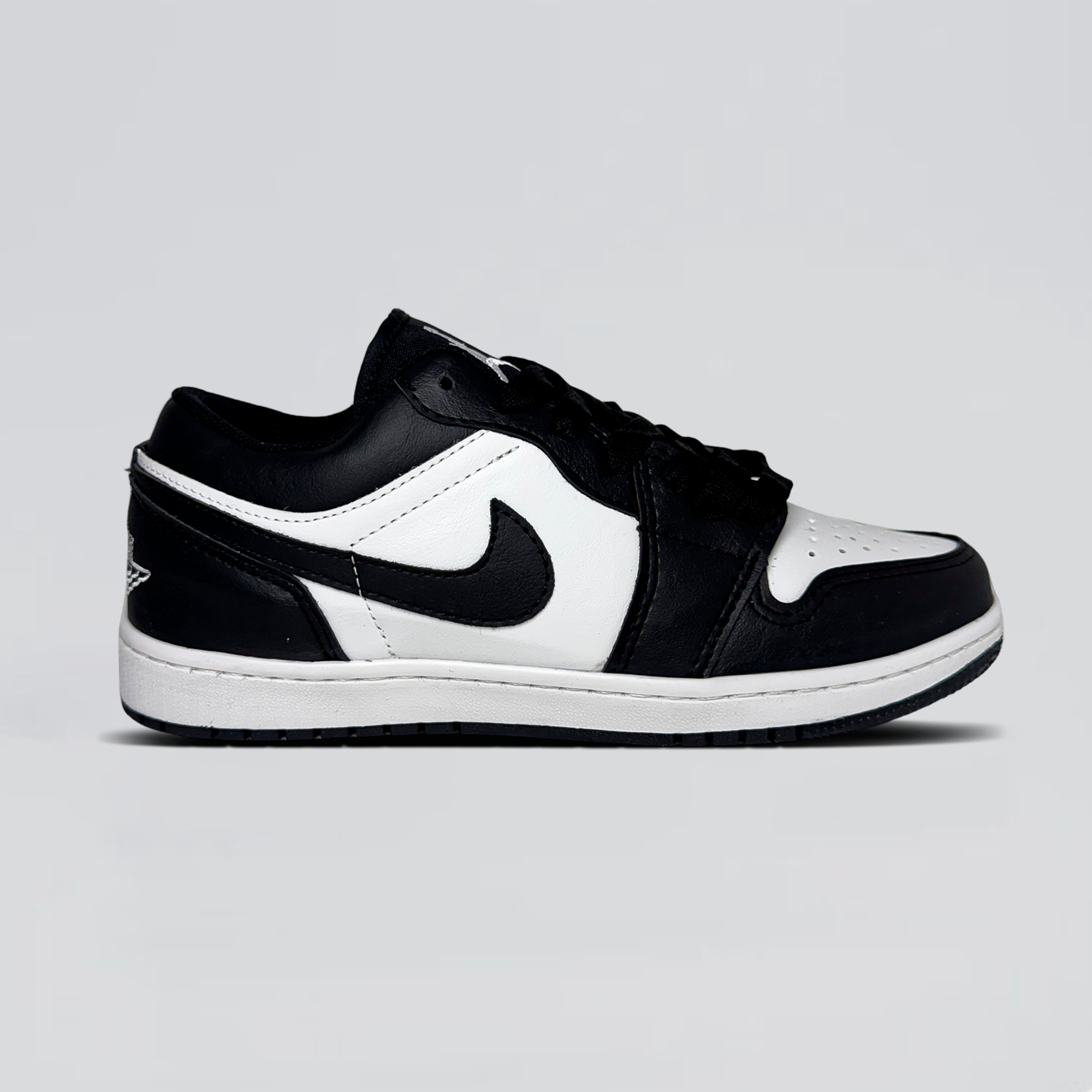 Nk Jordan Preto e branco