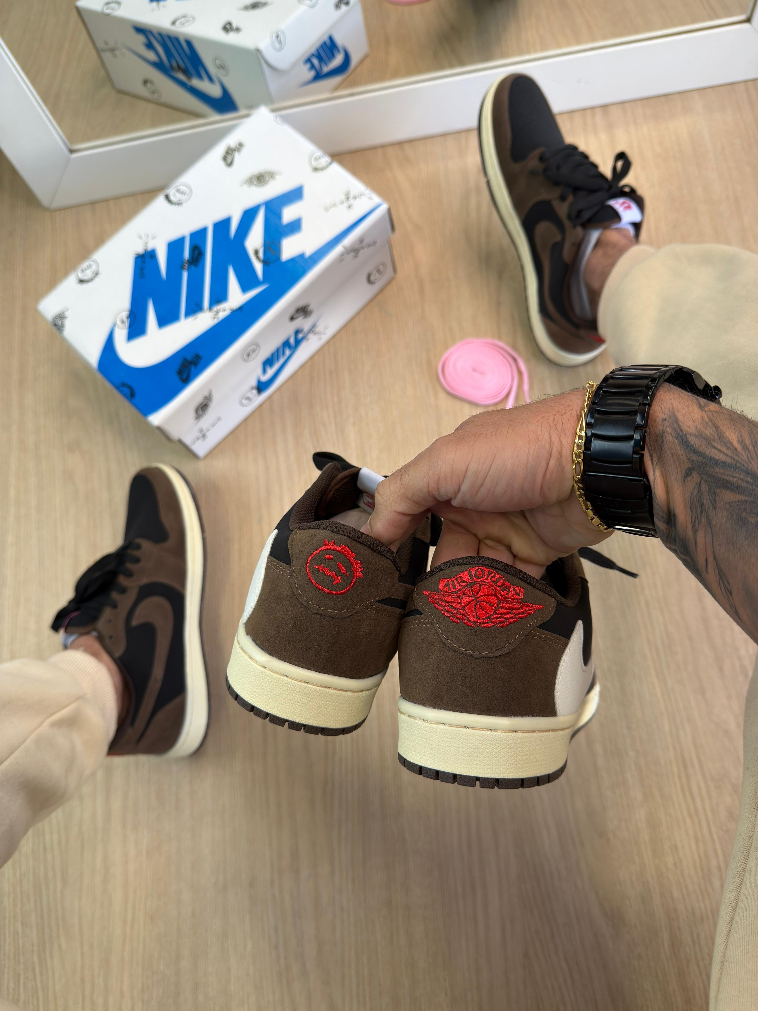 Nk Jordan Travis Scott Mocha