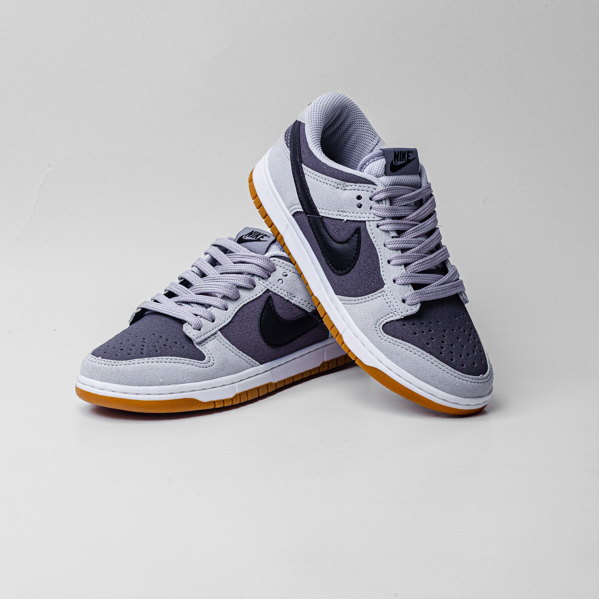 NK Dunk Low Cromo Preto