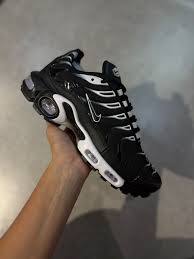 NK Air Max TN Plus Venom
