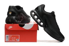 NK Air Max DN Branco Preto