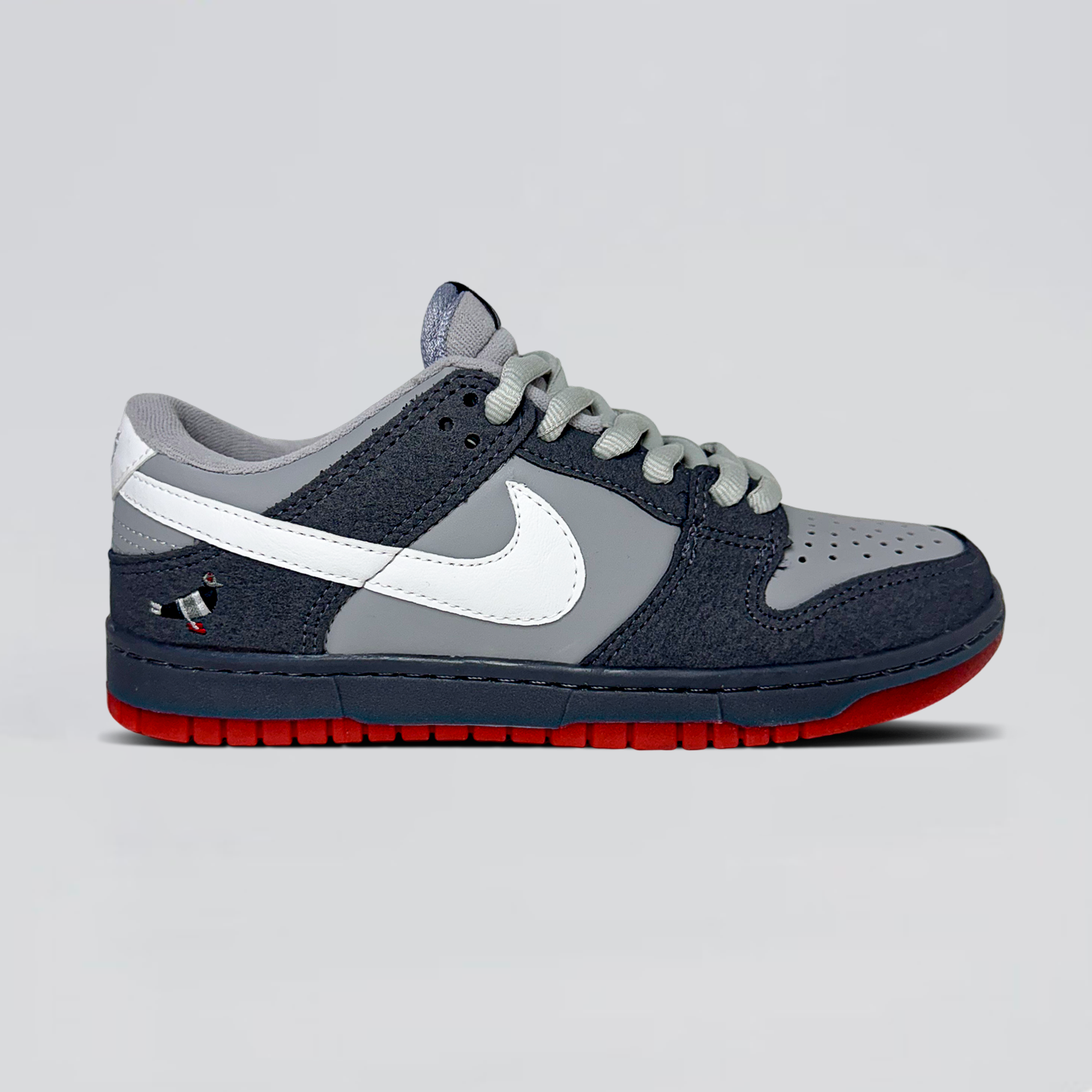 Nk Dunk Bird Cinza Sola Vermelha