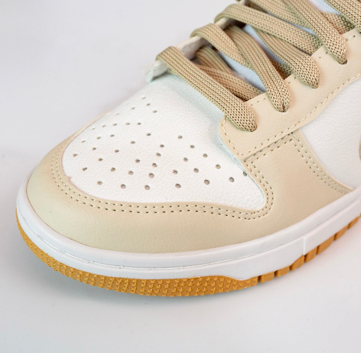 DK Low | Gold