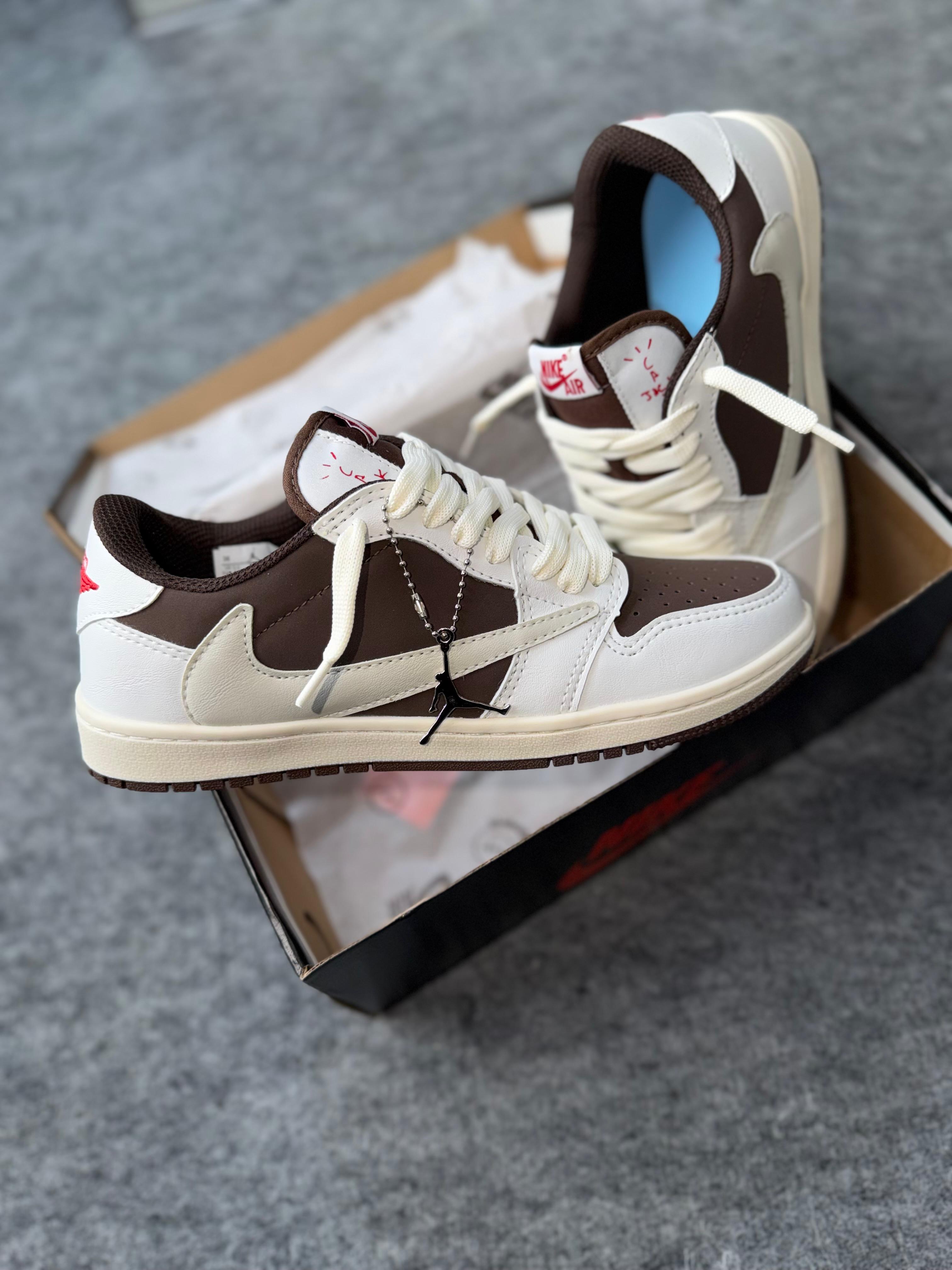 Nk Jordan Travis Scott Reverse Mocha